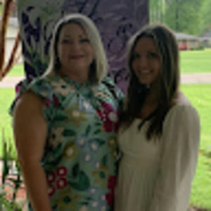 Meet your Posher, Eva